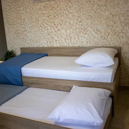 Maistro With Pool, Appartamento Matala